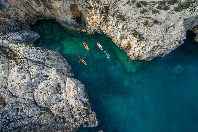 FULL CAVE & SAFARI EXPERIENCE by KAYAK - When the coast gets busy: crowding and season reality
