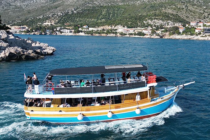 Full-Day Dubrovnik Elaphite Islands Cruise with Lunch and Drinks - Meeting at Lapad and getting on board without headaches