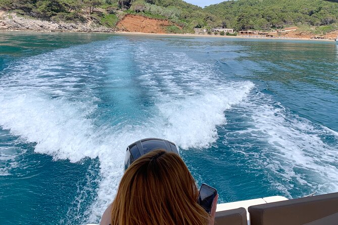 Full-Day Elafiti Islands Tour – Your Day, Your Way - Kalamota Sea View and Sjekirica Beach: swims, timing wins, and salty photos