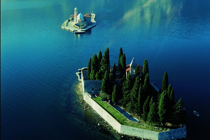 Full-Day Montenegro Private Tour from Dubrovnik - Kotor Old Town: UNESCO walls, St. Tripun Cathedral, and a walk you can pace yourself