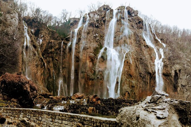 Full-Day Private Tour of Plitvice Lakes National Park from Zadar - Private guide + AC vehicle + lunch: what you’re really paying for