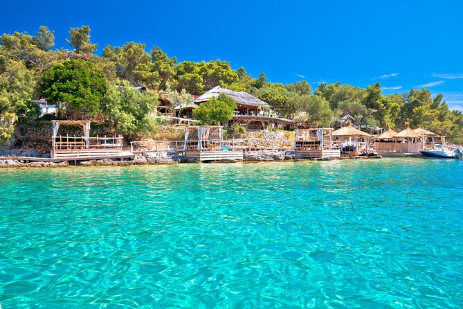 Full-Day PRIVATE Tour to ZLATNI RAT & HVAR - A private boat day that feels like your own schedule