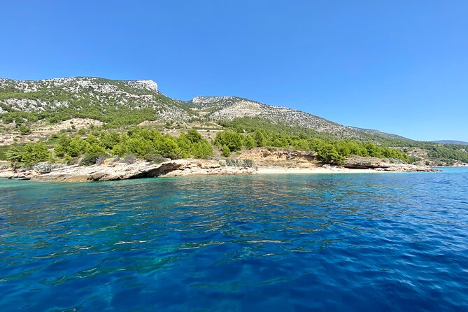 Full-Day PRIVATE Tour to ZLATNI RAT & HVAR - Zlatni Rat Beach on Brač: the Golden Horn in real time
