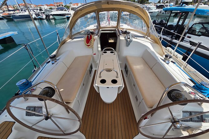 Full Day Sailing Tour - Sailing through the Zadar Channel again: learning how it works
