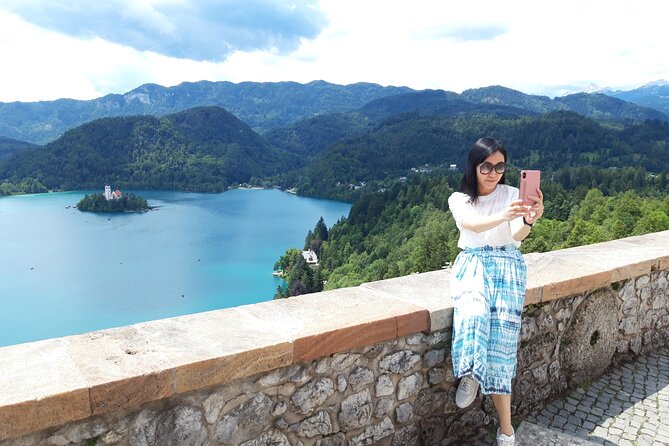 Grand Slovenia: Ljubljana + Lake Bled + Postojna Cave - Day Tour - Price and logistics: why it costs what it costs