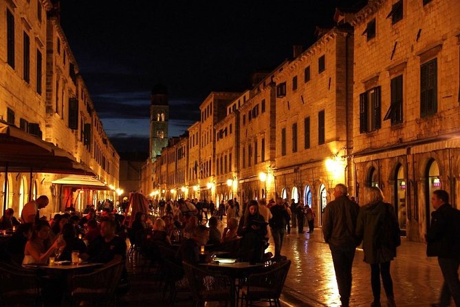 Guided Tour to discover Dubrovnik's Old Town, by day or night - Dubrovnik Old Town in 60 Minutes: what you really get