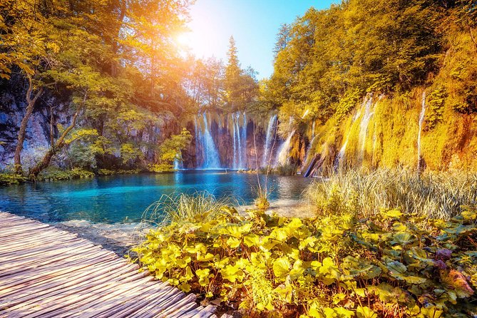 Guided transfer from Split to Zagreb with Plitvice Lakes stop - Starting in Split: meeting point, timing, and what to expect