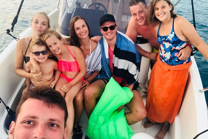 Half day relaxing private boat tour (Blue lagoon and Solta) from Trogir - Maslinica on Šolta: A Fisherman Village Break for Lunch and Wandering
