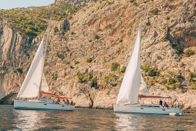 Half Day Sailing on a comfort yacht around Hvar and Pakleni islands- small group - What to pack: the simple list that saves your day