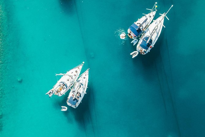 Half Day Sailing on a comfort yacht around Hvar and Pakleni islands- small group - Weather flexibility: how sailing changes when conditions do