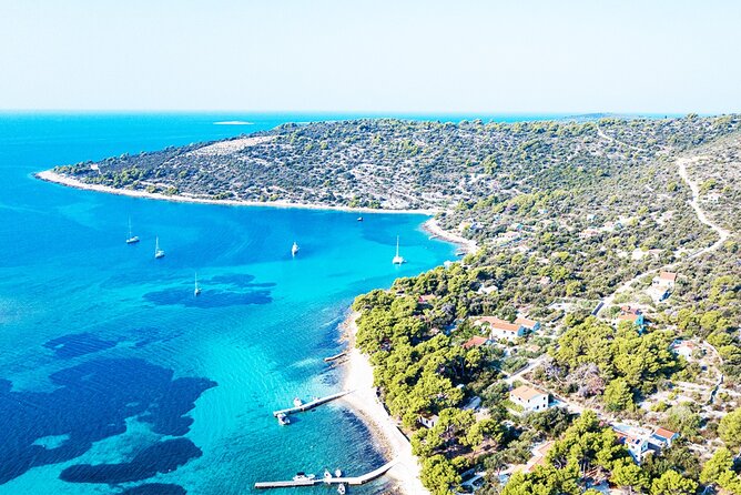 Half day speedboat tour to Solta island & Blue Lagoon from Trogir - What to pack for a speedboat day that includes snorkel time
