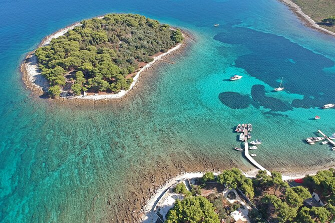 Half Day Speedboat Tour to Three Islands from Trogir - Meeting point and pickup: where you start and how you’ll get there