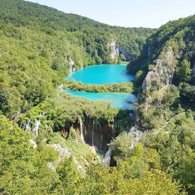 Half day tour around Plitvice Lakes - Lunch Break at the Boat Station: Eat, Reset, and Watch the Timing
