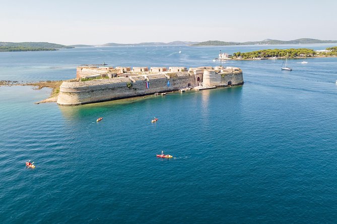 Hidden Šibenik - Kayaking - Back on the water toward St. Nicholas Fortress (UNESCO)