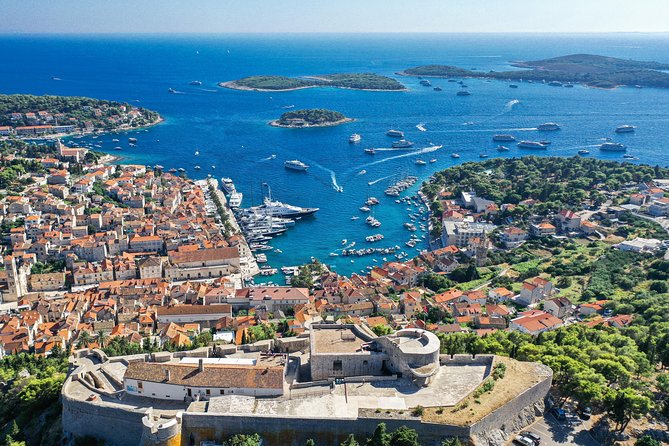 HVAR & 4 Islands PRIVATE BOAT TOUR - Key points to know before you go