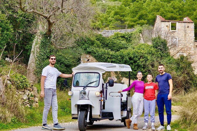 Hvar Adventure Tour: Explore with a 4-6 Seater eTuk Tuk Rickshaw! - Stop 5: Fortica Fortress (Tvrdava Fortica) and the best payoff view
