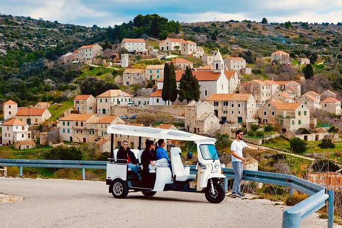Hvar Adventure Tour: Explore with a 4-6 Seater eTuk Tuk Rickshaw! - Stop 1: Malo Grablje, where the island looks like a film set