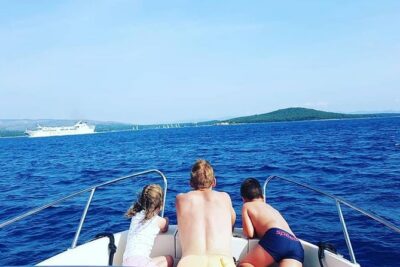 Hvar-Brac-Solta speedboat tour from Split or Trogir - Departure from Split or Trogir: the day starts with less friction