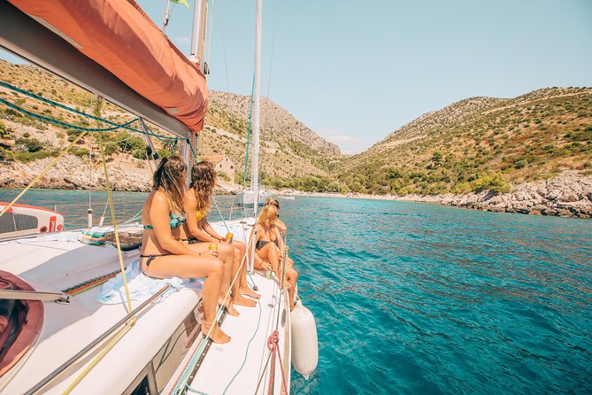 Hvar - Full Day Sail on a yacht - friendly skipper- small group - lunch optional - The route around Hvar: Lučišća, Red Rocks, Dubovica, and Milna