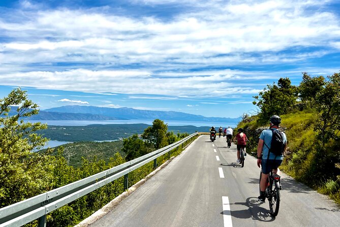 Hvar Island Guided E-Bike Adventure - Stop 4: Velo Grablje Village and Lavender Fields (45 Minutes)
