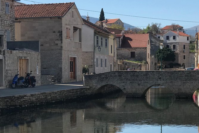 Hvar Wine tasting small group experience - Practical tips so you enjoy every pour