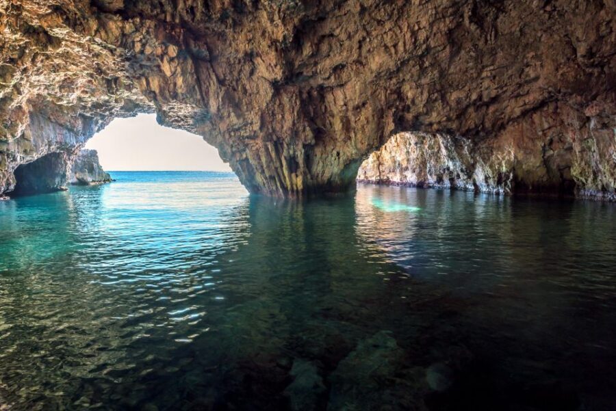 Hvar:Blue & Grenn Cave and Vis Island Private Speedboat Tour - Stiniva Cove: The View Meets the Physics of High Cliffs