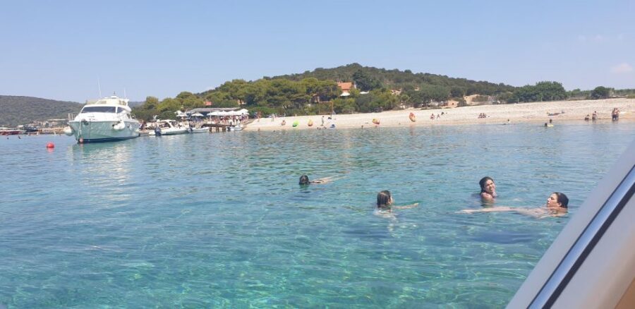 Hvar:Blue & Grenn Cave and Vis Island Private Speedboat Tour - Meeting Point At Fabrika 2: Easy Start, No Guesswork