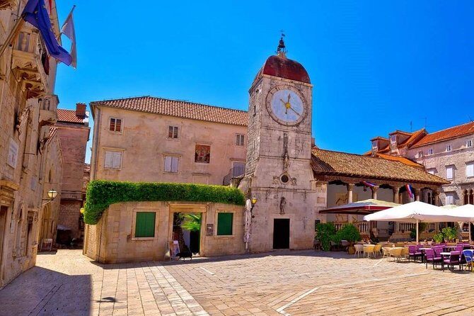 Island Hopping Boat Excursion with Lunch (Trogir,Blue Lagoon, Šolta) - The Boat Ride and Onboard Comfort: WiFi, Restroom, and Seating Reality