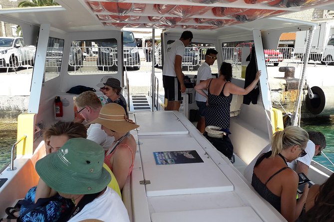 Island Stupe / Moro Beach Transfer - Small-group service: why the crew matters for a short transfer