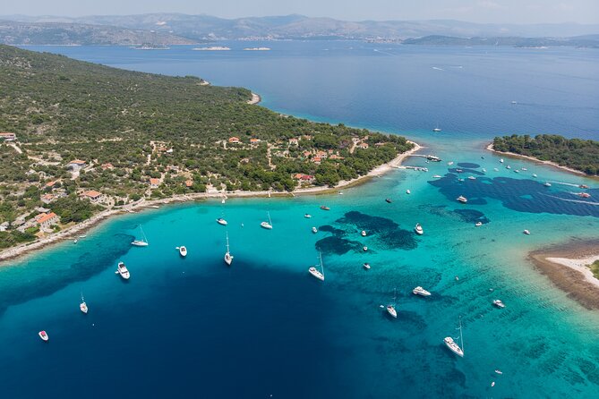 Island Tours - Stop 3: the Blue Lagoon / Krknjaši bay swim and boat jumps