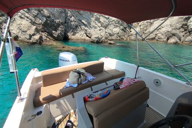 Islands & Caves Private Tour with pickup, drinks & fuel included - Stops Around Kolocep: Green Caves and a Fishing Village Reset