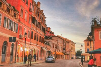 Istria 'original Tuscany' Rovinj, Pula, Hum - Tour from Zagreb - Rovinj: the Venetian-walled seaside town that feels Italian fast