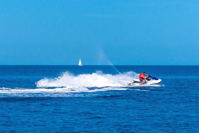 Jet Ski Safari Tour 2h - Dubrovnik Walls from the sea and Lokrum from the water