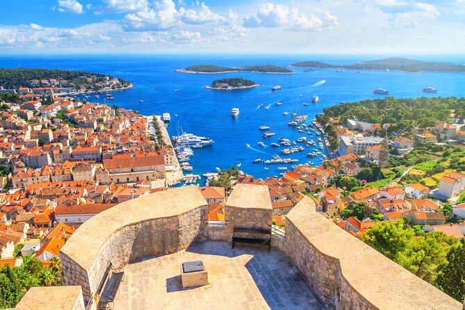 Jewels of Hvar - Private Walking Tour - Saint Stephen’s Cathedral: a major landmark with architectural clues