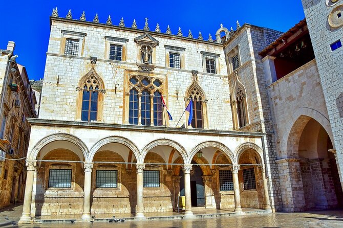 Journey Through History of Dubrovnik Private Old Town Tour - Pile Gate and the City Walls: protection, engineering, and saint symbolism