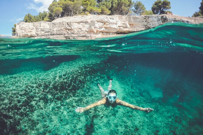 Kayak tour in Pula to Valley of Tears/free drinks+photos included - The 3-hour flow on the water: what happens during the paddle
