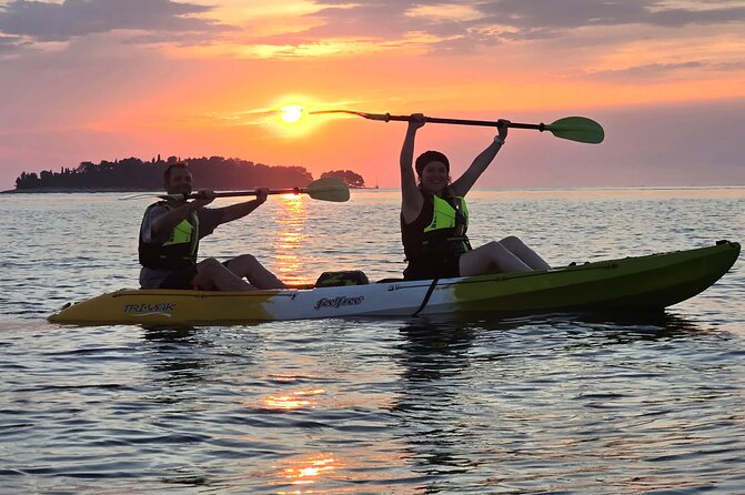Kayaking and snorkeling trip,free drinks on the island and photo - Kayak comfort and coaching: why the right guide matters