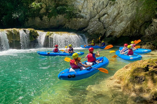 Kayaking at the Mreznica Canyon - Guides, group size, and how the tour feels with others