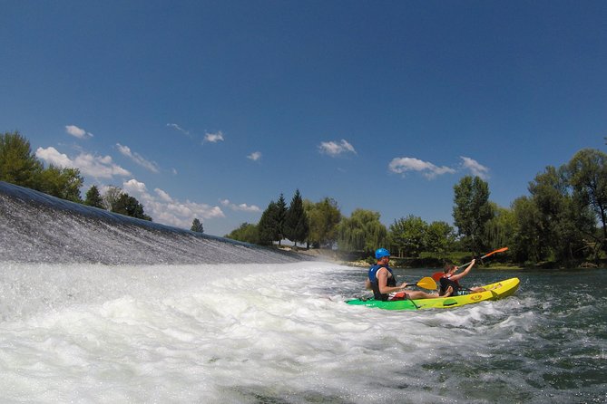 Kayaking - Kayak tour Karlovac - The Humor Element: When Paddling Coordination Becomes Comedy