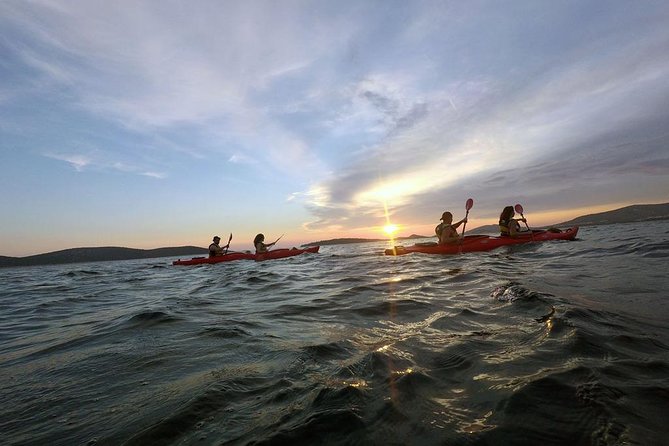 Kayaking to the island Prvić - Šepurine on Prvić: the stone-town walking tour payoff