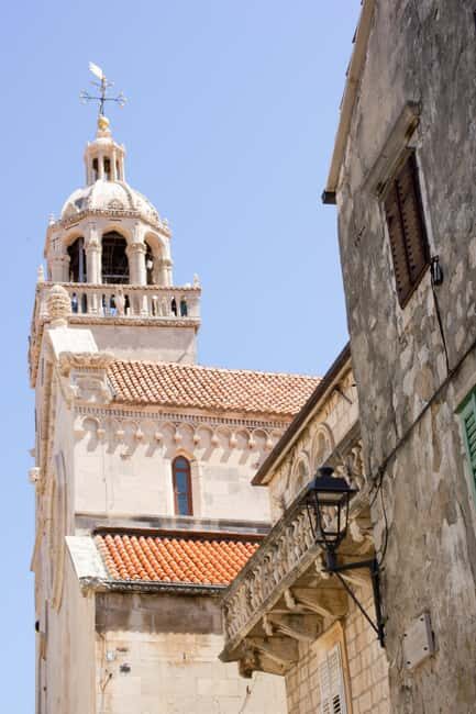 Korčula Eco Heritage Tour with Snacks - Wine’s rise and fall in the 19th century, explained the practical way