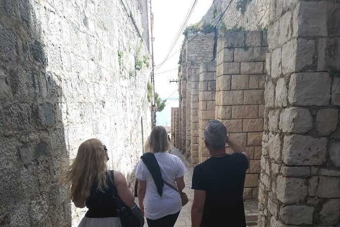 Korčula for Art and History Lovers Private Walking Tour - Stop 1: Church of All Saints area, Korčula Cathedral, and everyday town clues