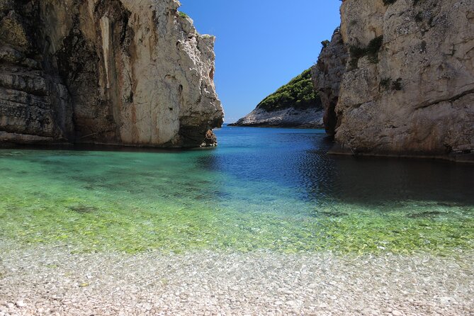 Korcula Island Private Sea Kayaking Tour with lunch - Swim and snorkel stops: what to expect under the surface
