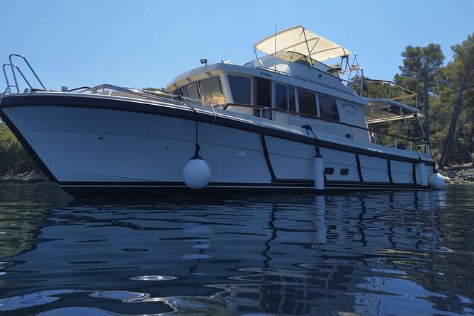 Korcula Island Snorkeling Adventure , ship wreck and lunch - Equipment and Water Suits: What You Should Bring