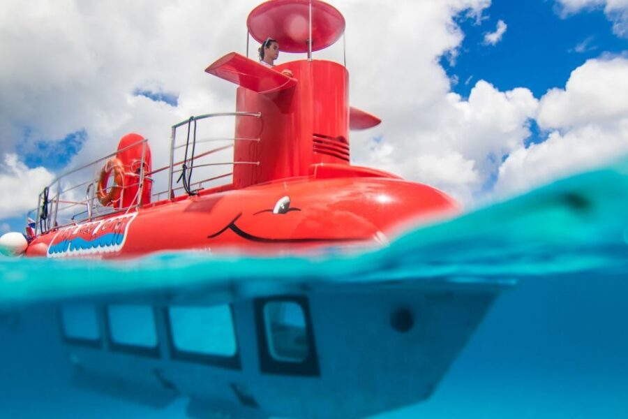 Korcula: Semi-Submarine Tour - Deck Views: When the Old Town Tops the Underwater Fun