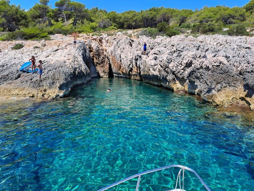 Korčula Snorkeling&Swimming, Shipwreck & More, Private Tour - Snorkeling gear and what you should expect underwater