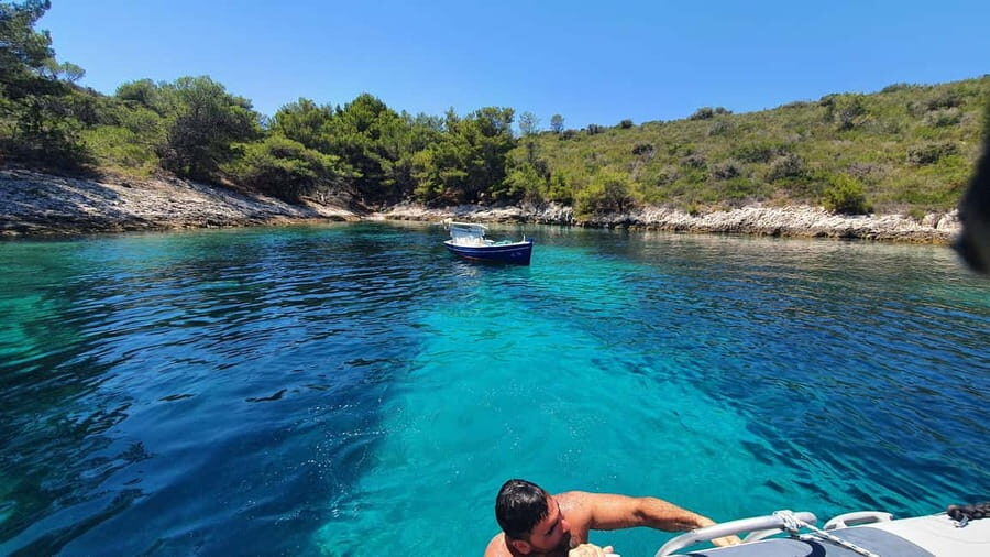 Korčula Snorkeling&Swimming, Shipwreck & More, Private Tour - Trubica Beach: a short walk of freedom, close to the action