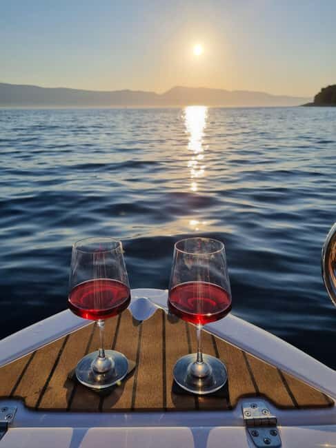 Krk: Sunset Boat Tour with wine, high chance of dolphins - Wine, snacks, and what you’ll get on board