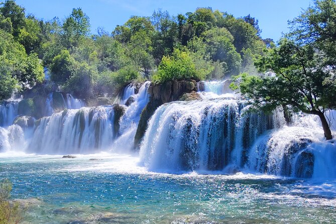Krka Waterfalls and Sibenik, Private Tour from Sibenik - Skradin: a small-town pause after the canyon cruise