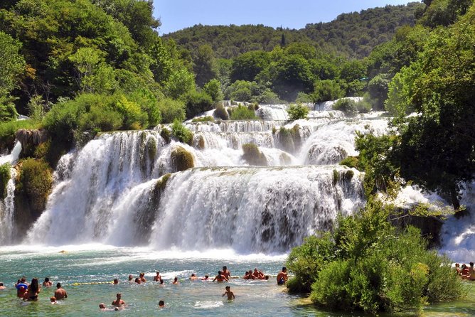 Krka Waterfalls and Trogir Tour from Omiš - Trogir in 45 minutes: what you can realistically do